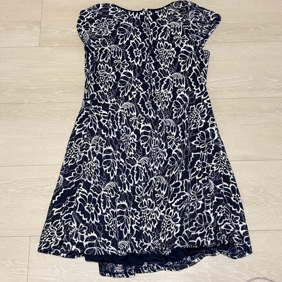 3/$10 City Studio Navy and White Floral Dress - Picture 8 of 8